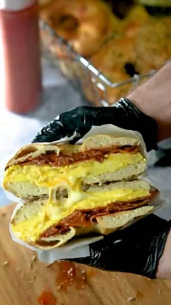 Bacon, egg and cheese on a fresh baked flagel 

Wilmington, we’re counting down the days until you get to try this for yourself. Grand opening is almost here! 👀

#BagelBoss #WilmingtonNC