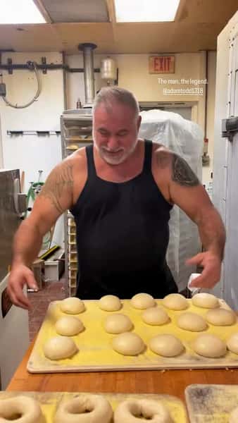 Happy birthday to the Boss #BagelBoss