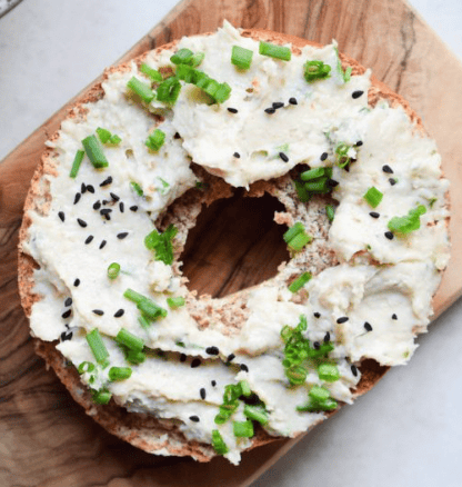 GARLIC & HERB CREAM CHEESE