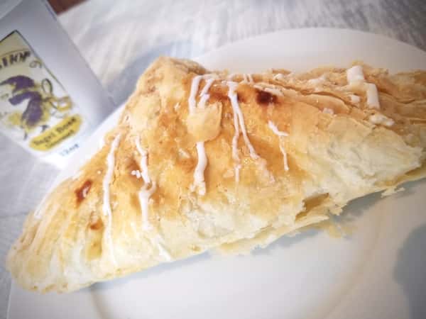 APPLE TURNOVER