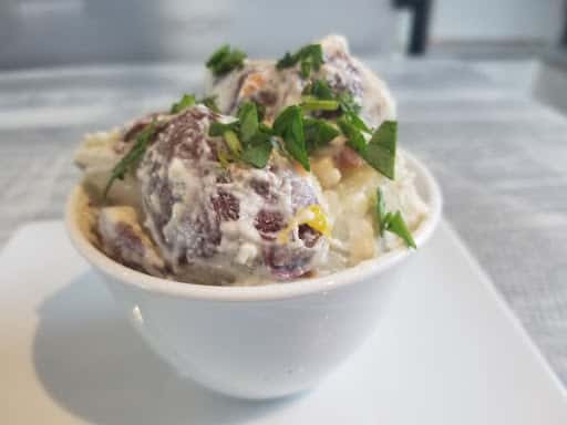 RED BLISS POTATO SALAD (1/2 LB)