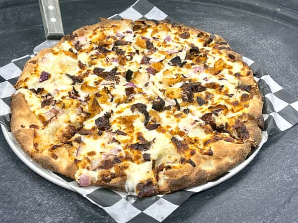 Chicken, Bacon, and Ranch Pizza