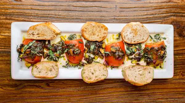 WARM CAPRESE
