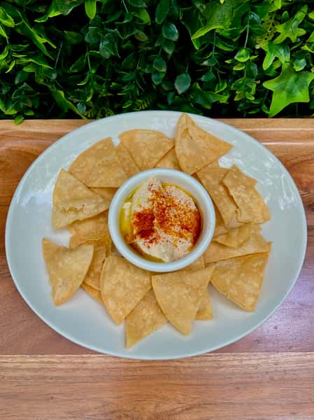 SD Chips & Hummus 4oz