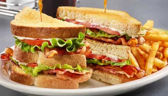 Senior's 1/2 BLT Sandwich