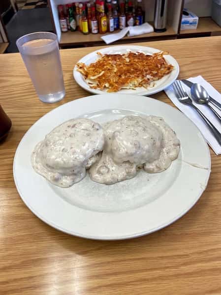 Buttermilk Biscuits & Gravy
