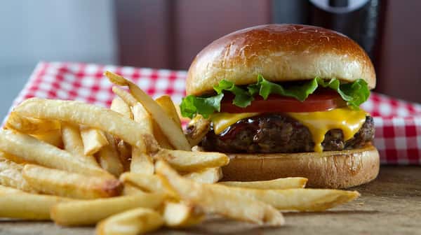 Senior's Cheeseburger