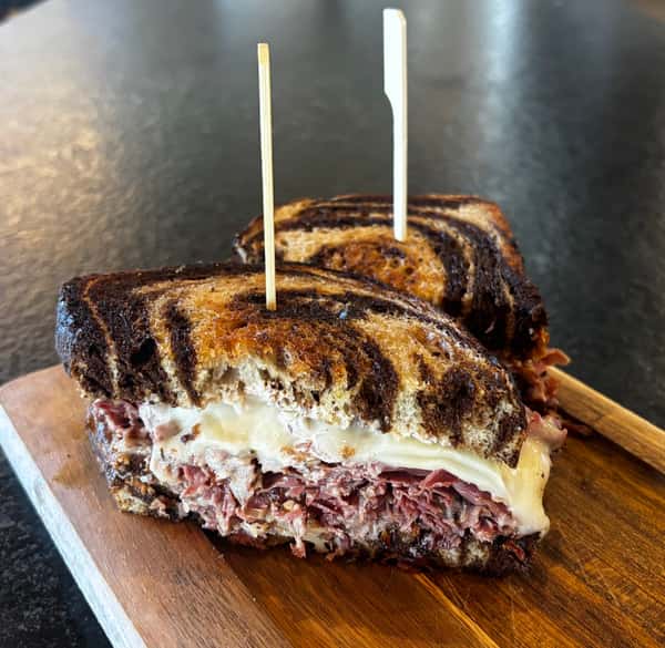 Classic Reuben