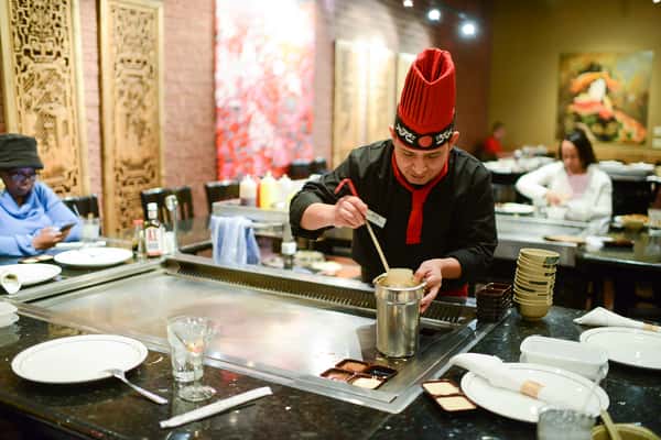 hibachi chef