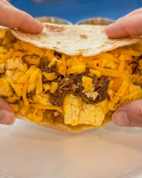 This is your sign to treat yourself this Sunday. 🌮 The Brisket & Egg Taco — scrambled eggs, tender brisket, and a fresh homemade flour tortilla. Yum! 

See our full menu.

#Moderno #BrisketAndEgg #HoustonBreakfast