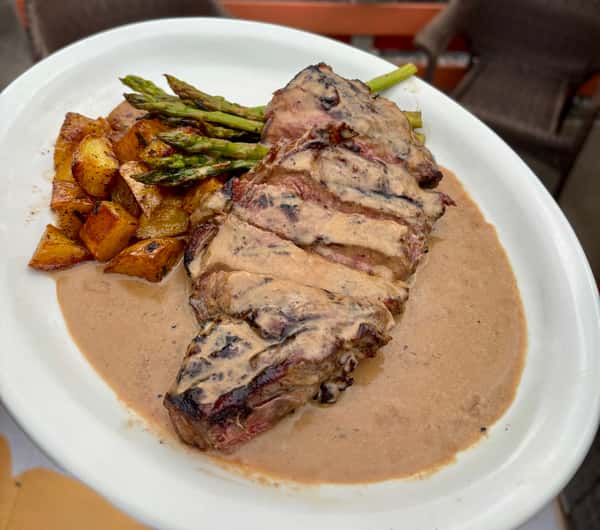 Chef's Cut Of The Moment
