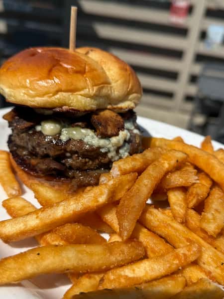 Stevo's Black + Bleu Burger