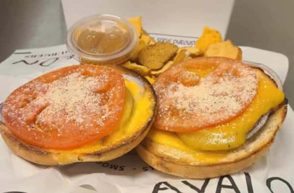Toasted Bagel with Cream Cheese, Red Onion & Tomato