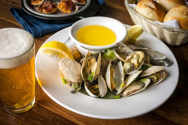 Steamed clams
