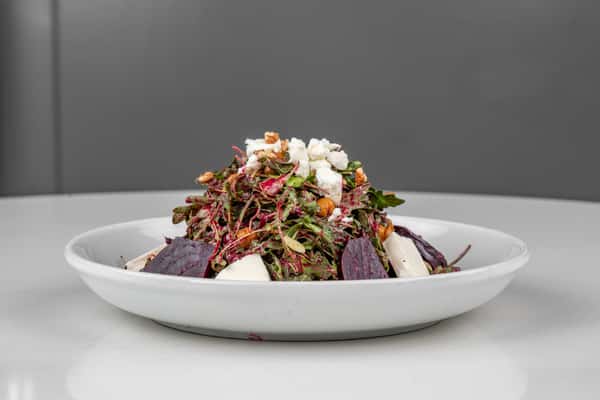 beet and arugula salad