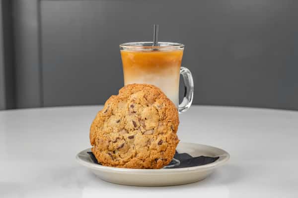 cookie and drink