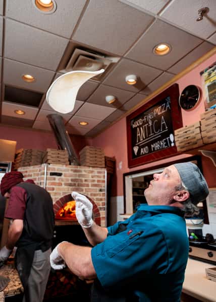 Pizza Tossing