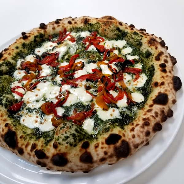 Basil Pesto pizza