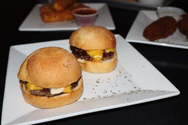 Cheeseburger Sliders