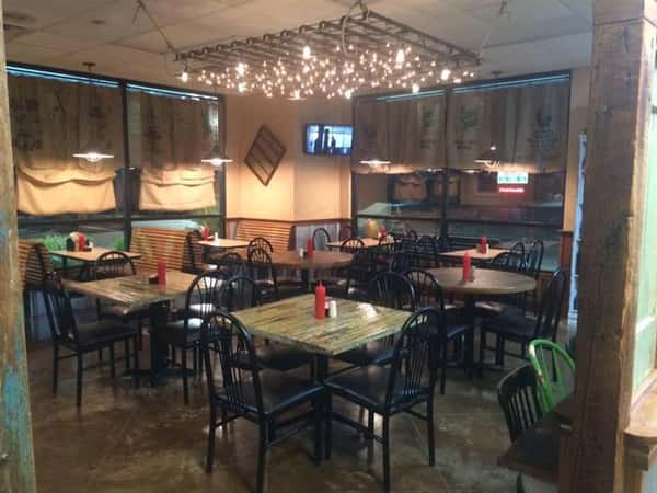interior dinning area of southern chicks cafe
