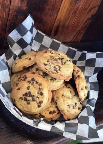 Homemade Chocolate Chip Cookies