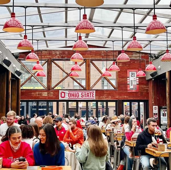 Old Crow Private Events in Wrigleyville