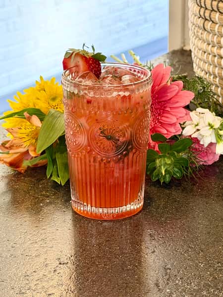 Basil Berry Fizz