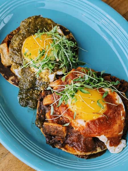 Huevos Divorciados
