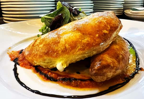 Pesto Caprese Puff Pastry