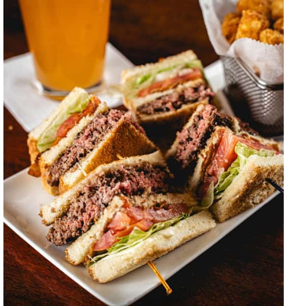 Club Sandwich (CHEESEBUGER)