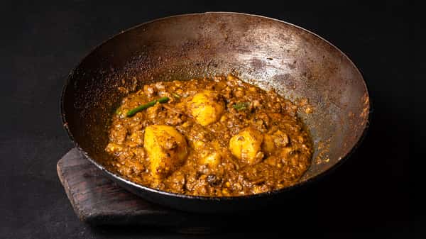 Goat Karahi Keema W/ Aloo