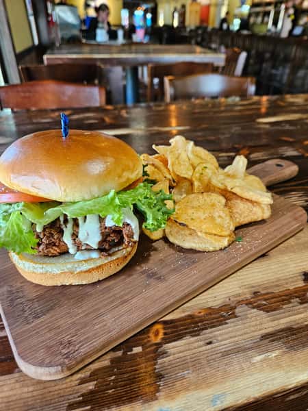 Fried Chicken Thigh Sammich