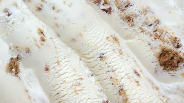 Specialty Pint: Carrot Cake
