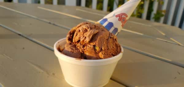 Chocolate Walnut Fudge