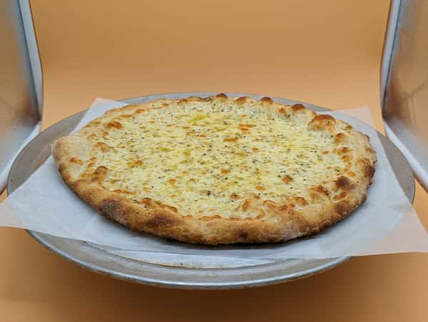 White Garlic Medium Pizza