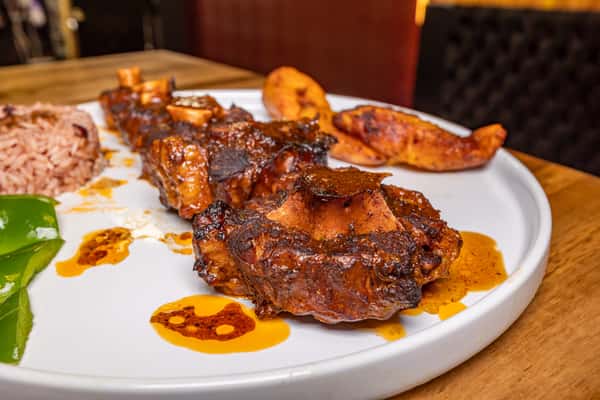 Brown Stew Oxtail with 2 Sides