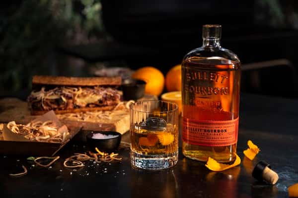 Cinnamon Bun Old Fashioned
