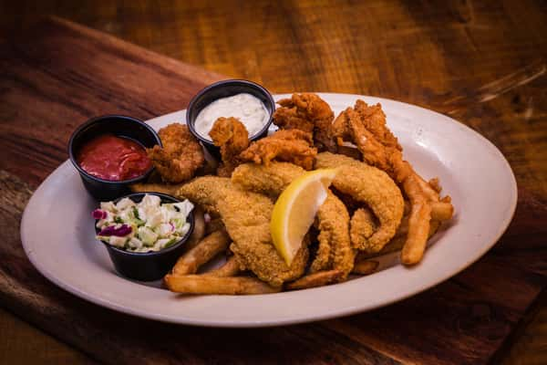 Shrimp And Catfish Combo Menu Pacific Yard House Restaurant In 