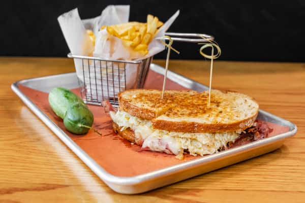 Pastrami Reuben
