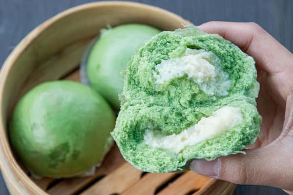 Green Tea & Milk Bun