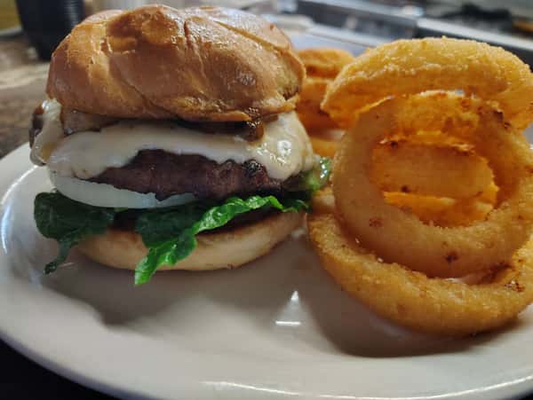 burger & onion rings
