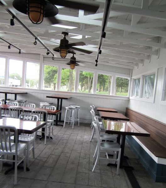 dining room with tables and chairs