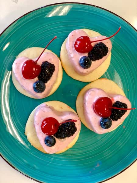 Berries MINI Cake
