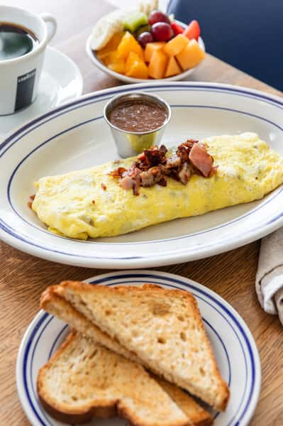 Meatlovers Omelet