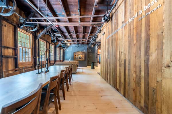 Chefs Table