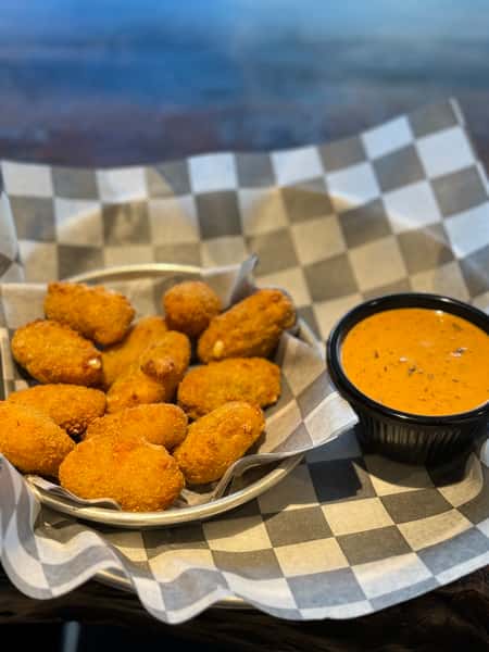 Bacon Gouda Mac & Cheese Bites
