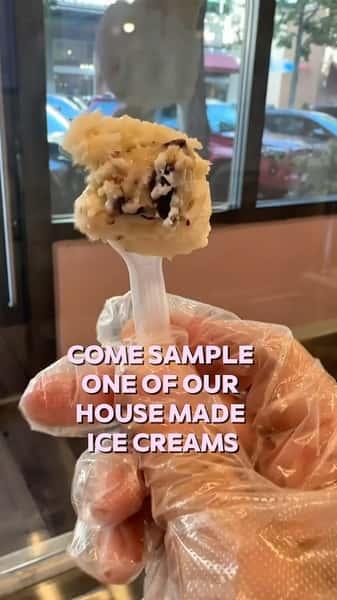 Why try one flavor when you can try all 6 🙈 

Come by any of our 4 locations and sample our house-made ice creams!