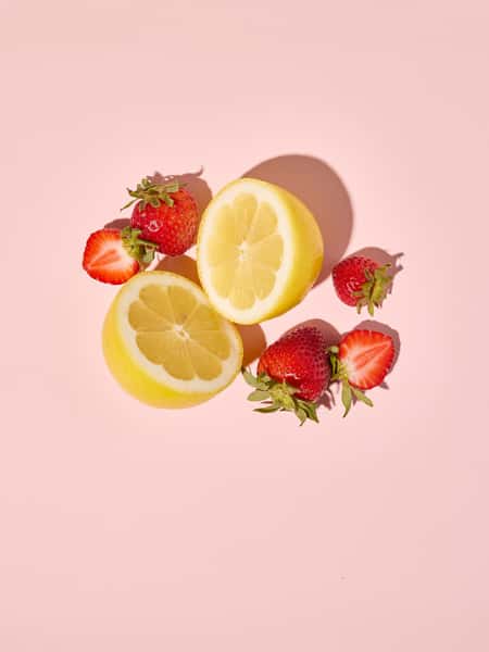 🍓 + 🍋 = JOY

Tart lemon ice cream swirled with sweet strawberry ice cream for the perfect bright, creamy, sweet-tart combo.

Swipe for the inspiration → the swirl → the scoop. 🍦

Strawberry Lemon Swirl is scooping now at JOY. 💛