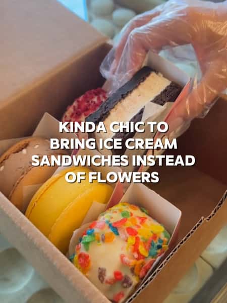 Things we find kinda chic.