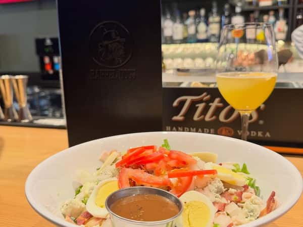 drinks and salad